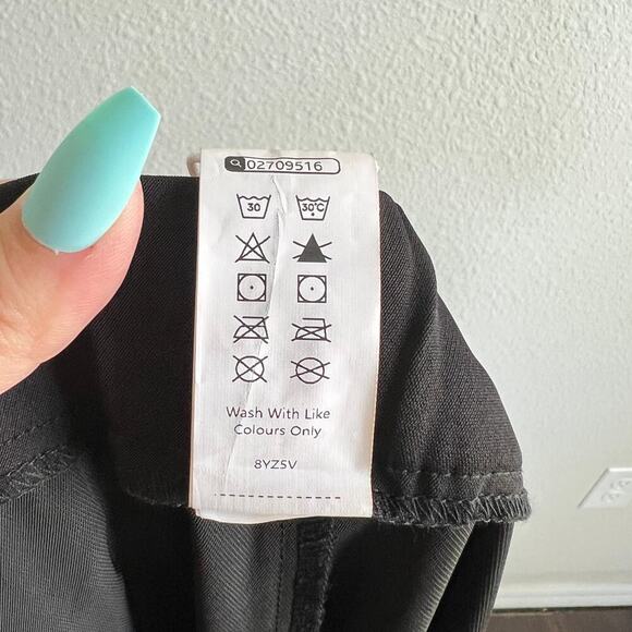 New Halara Black Wide Leg High Waisted Wrap Pants Women's L Trouser - Picture 9 of 9